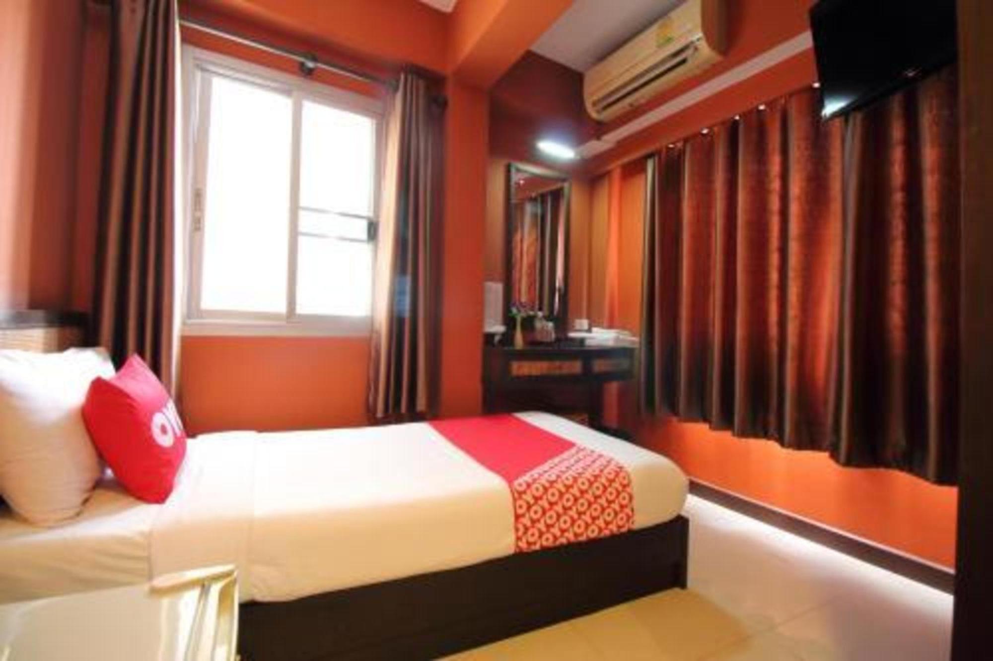 Pannee Lodge Khaosan - Sha Plus Bangkok Exterior foto