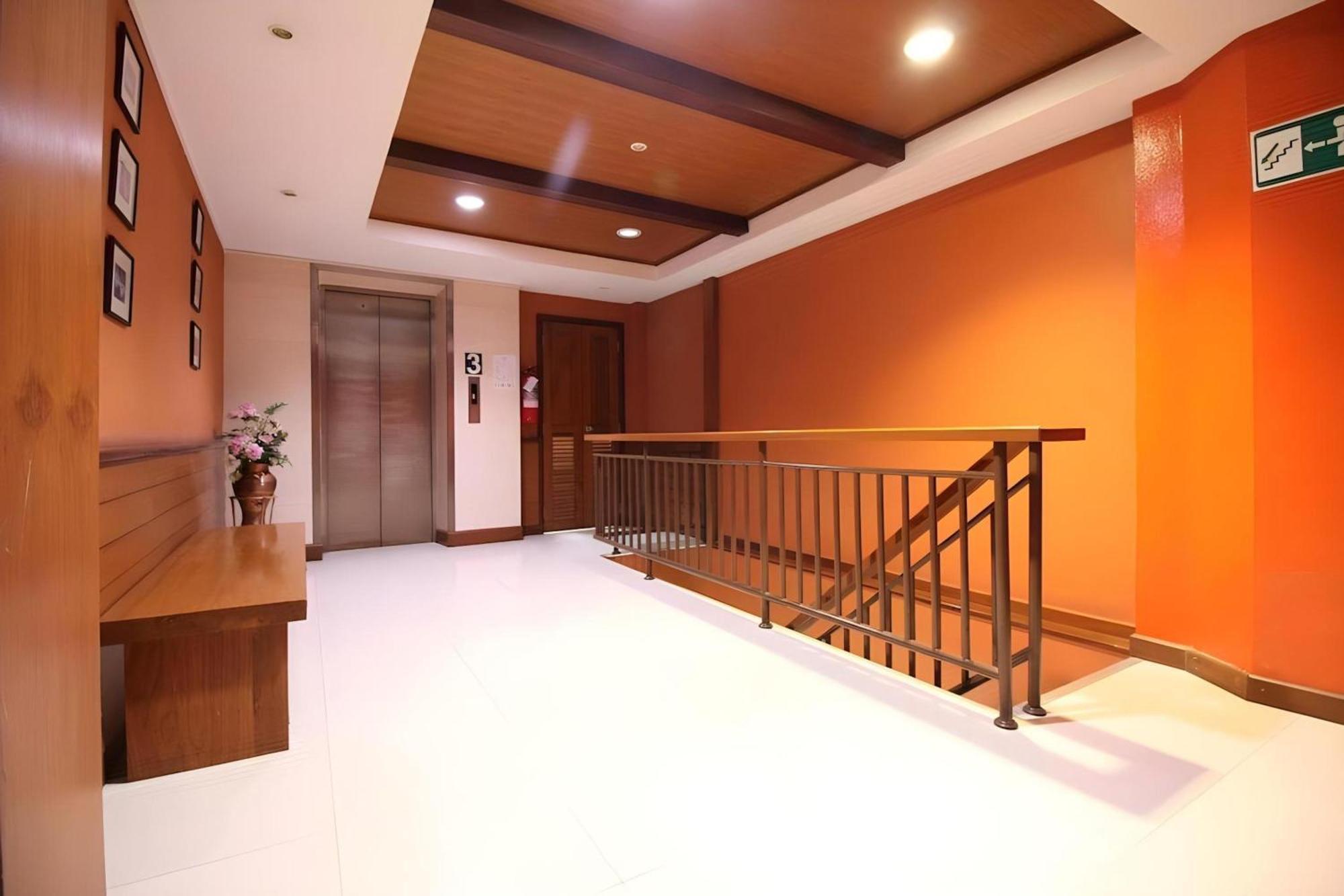 Pannee Lodge Khaosan - Sha Plus Bangkok Exterior foto